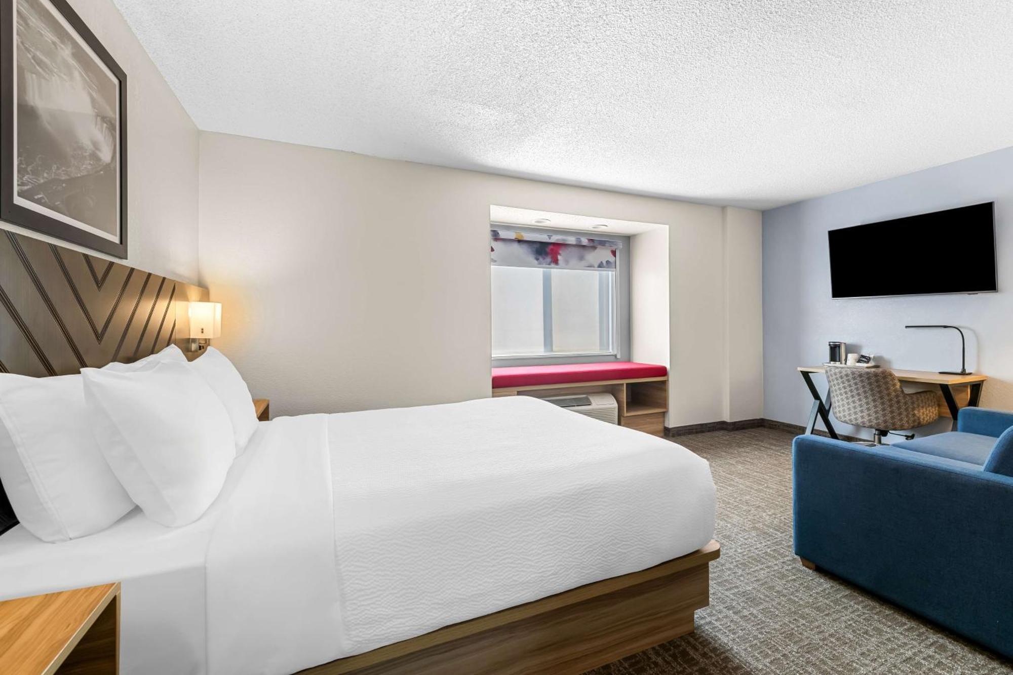 Best Western Buffalo Inn & Suites Exterior photo