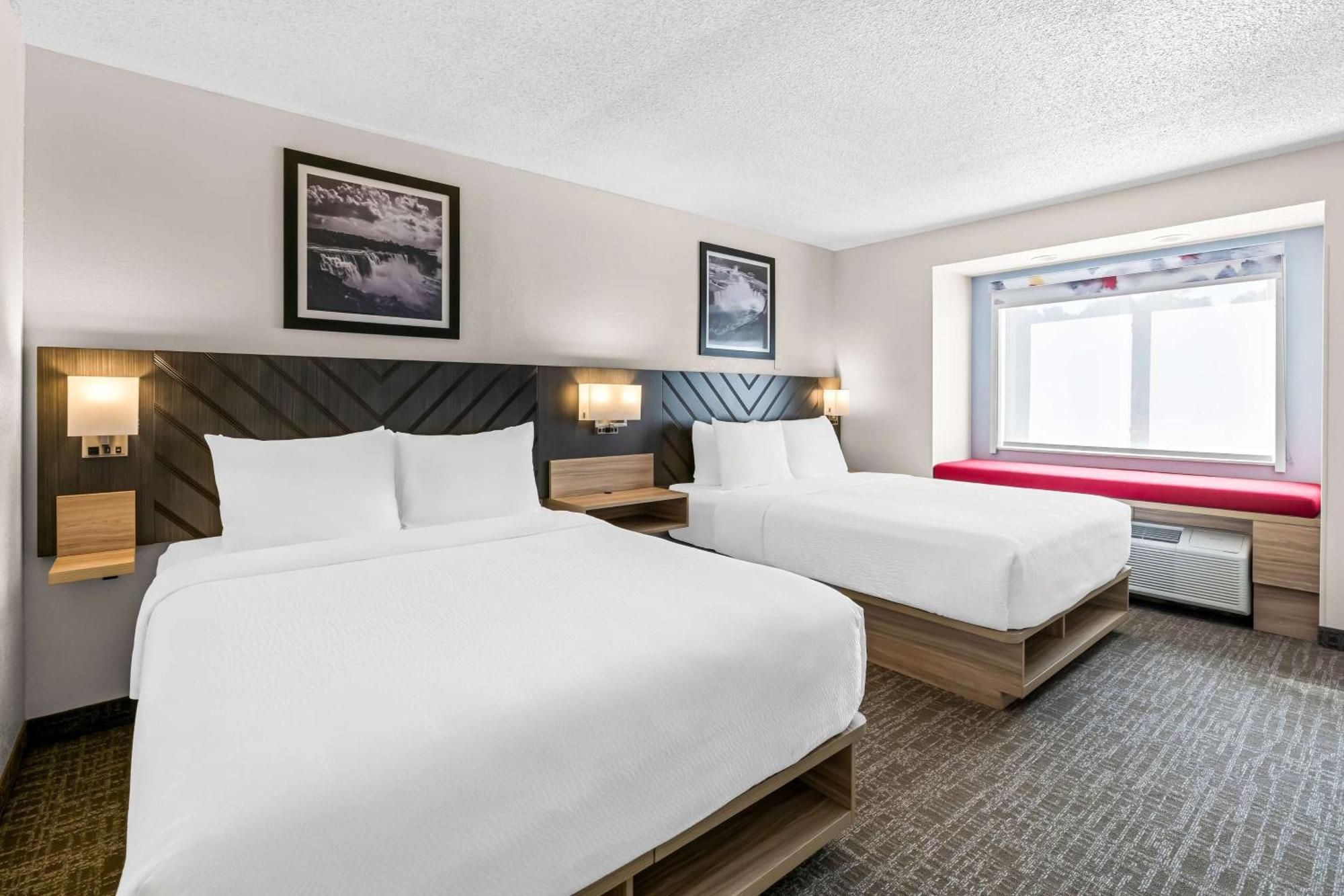 Best Western Buffalo Inn & Suites Exterior photo